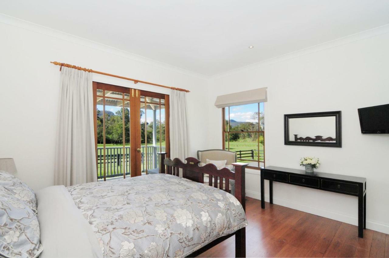 Rivermist Luxury 6 Bedrooms And 6 Bathrooms Kangaroo Valley Exterior photo